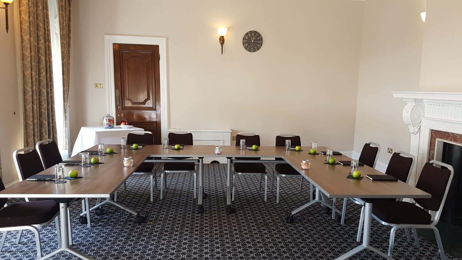 Book Radlett at Hunton Park Hotel. A Kings Langley Venue for Hire HeadBox